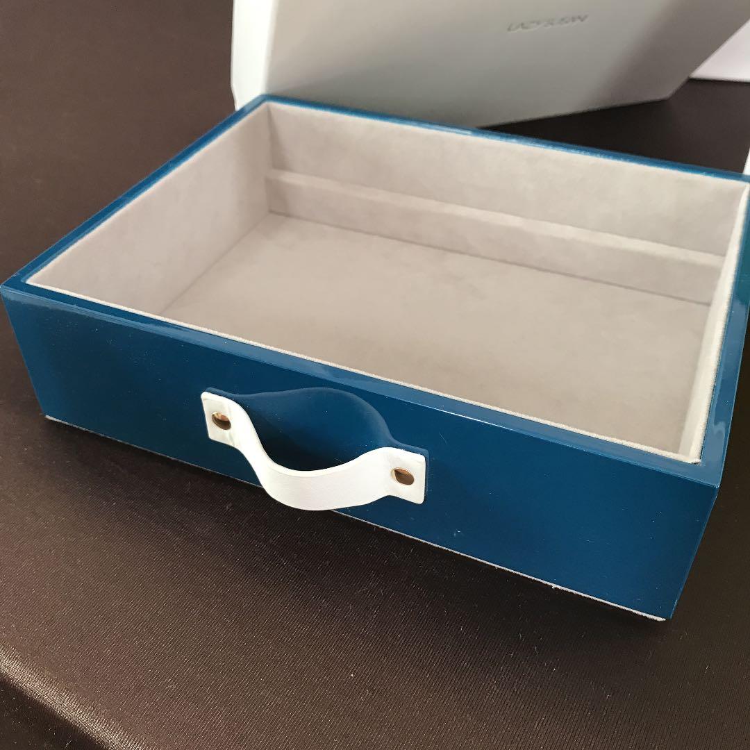 LAZY SUSAN ジュエリーボックス　ジュエリーケース　箱付き