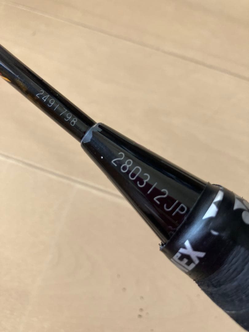 【美品】YONEX VOLTRIC 80 バドミントンラケット 日本製 VT80