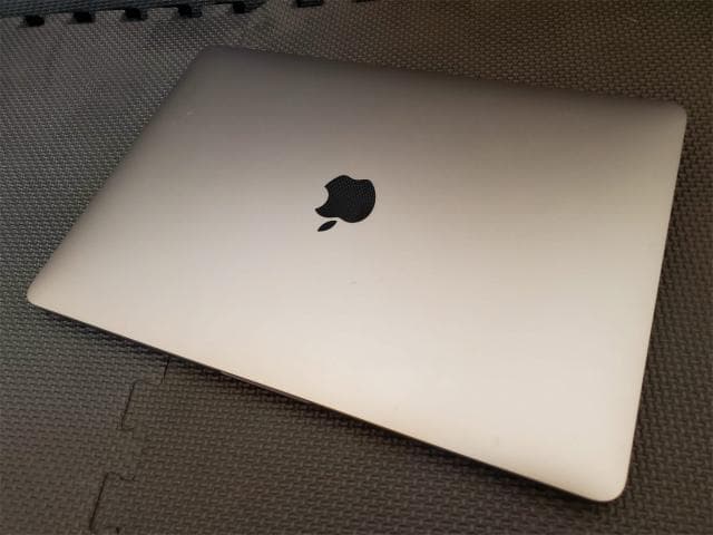 MacBook Pro 13インチ Apple M2チップ MNEH3J/A