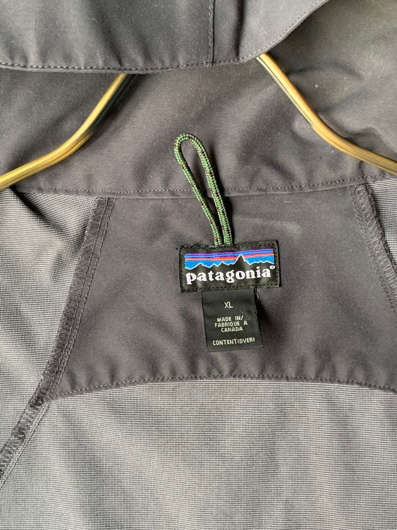 カナダ製　patagonia hydroshed jacket XL