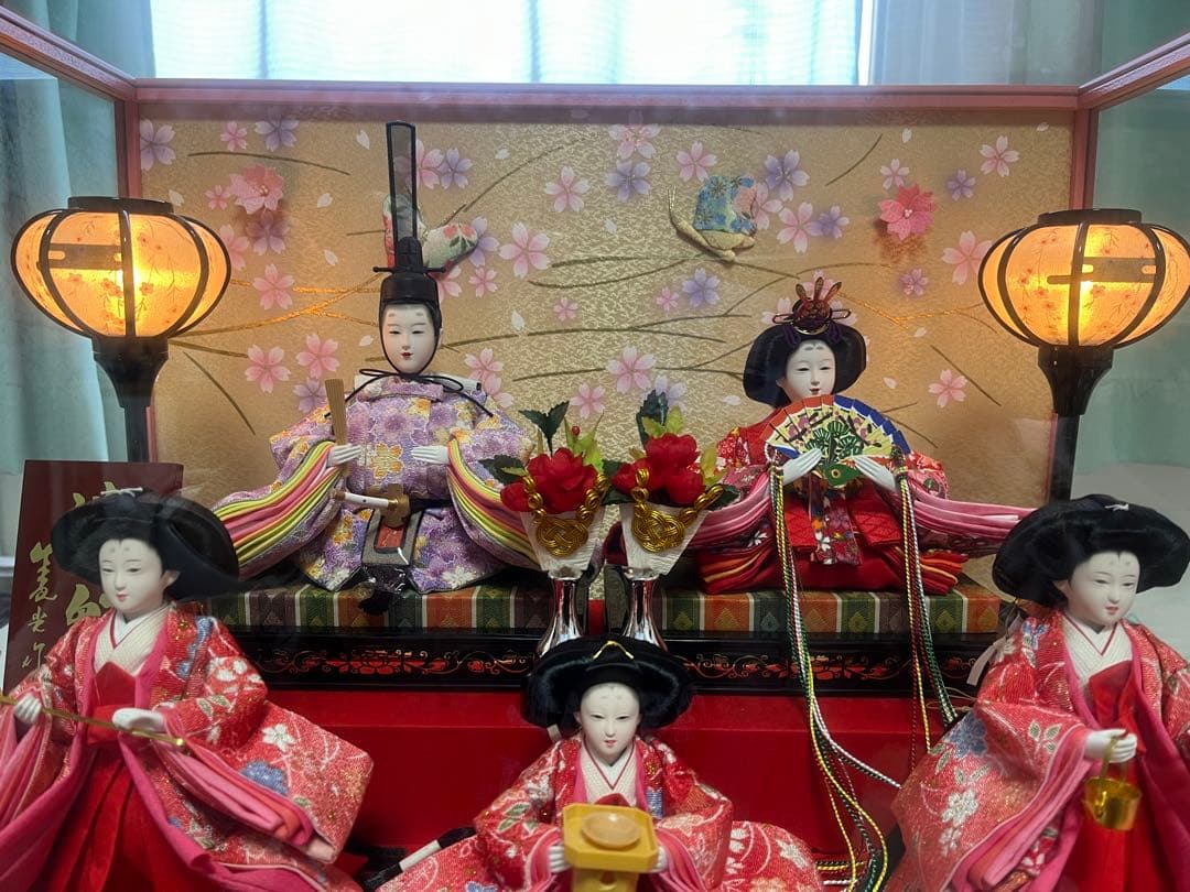 雛人形　ケース付き