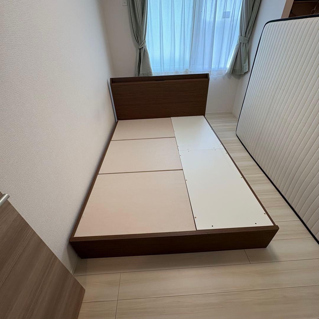 ニトリ　ダブルベッドフレーム