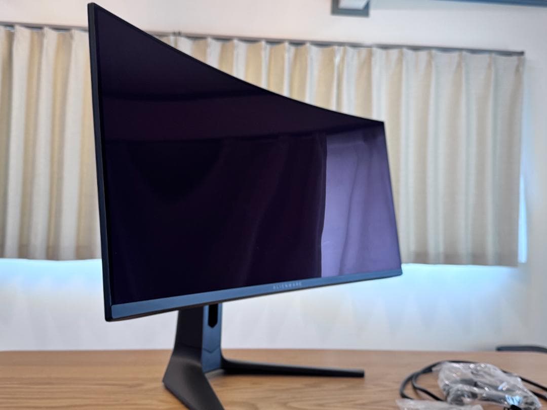 Dell Alienware 34 曲面 QD-OLED AW3423DWF
