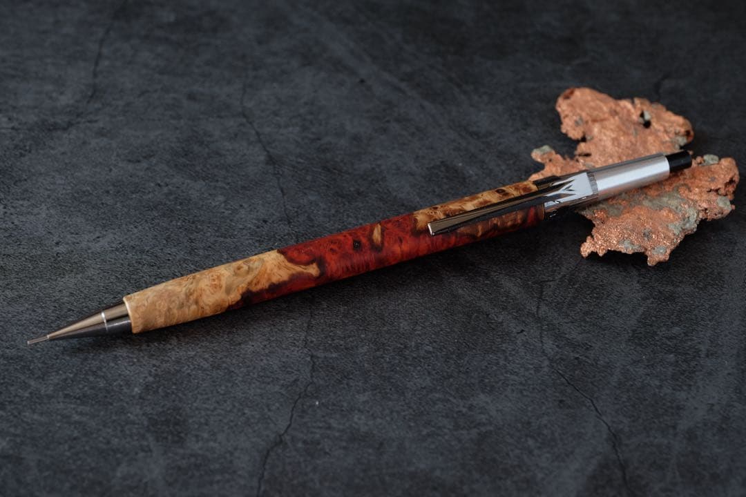PG5木軸カスタム0166　高村杢工房 製図用シャープペンシル　花梨瘤極上の紅白