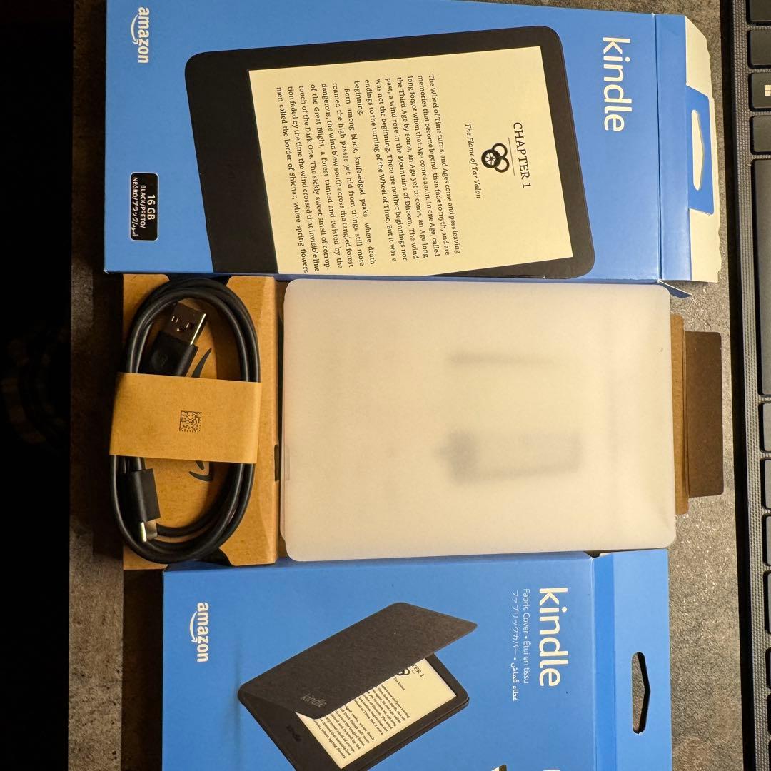 Kindle 6インチ 広告なし　16GB 第11世代　純正カバー付き　美品