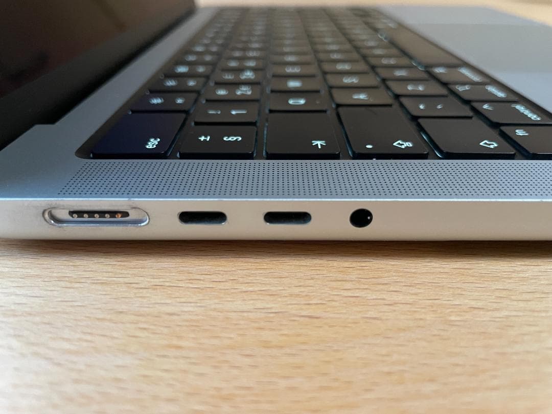 MacBookPro M1 Pro 2021 32GB/1TB UKキー