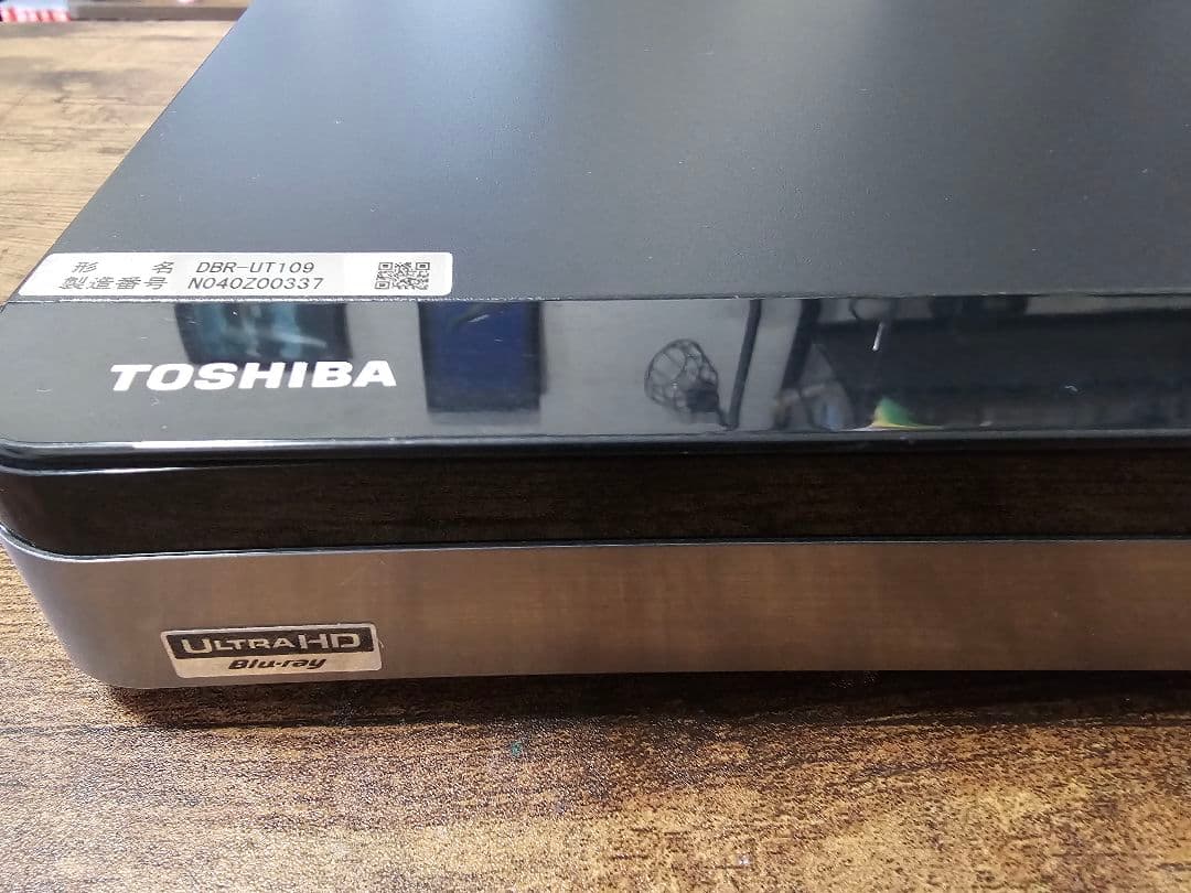TOSHIBA　REGZA　 DBR-UT109 ブルーレイレコーダー