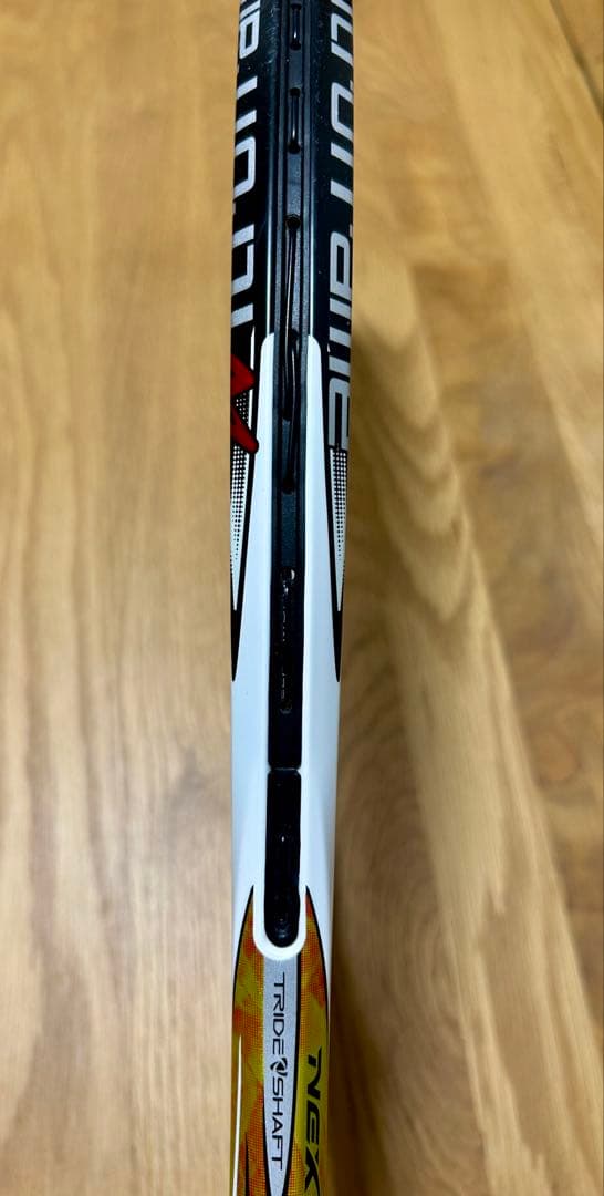 ヨネックス　軟式ラケット　ネクシーガ５０S　UXL０　シャインイエロー