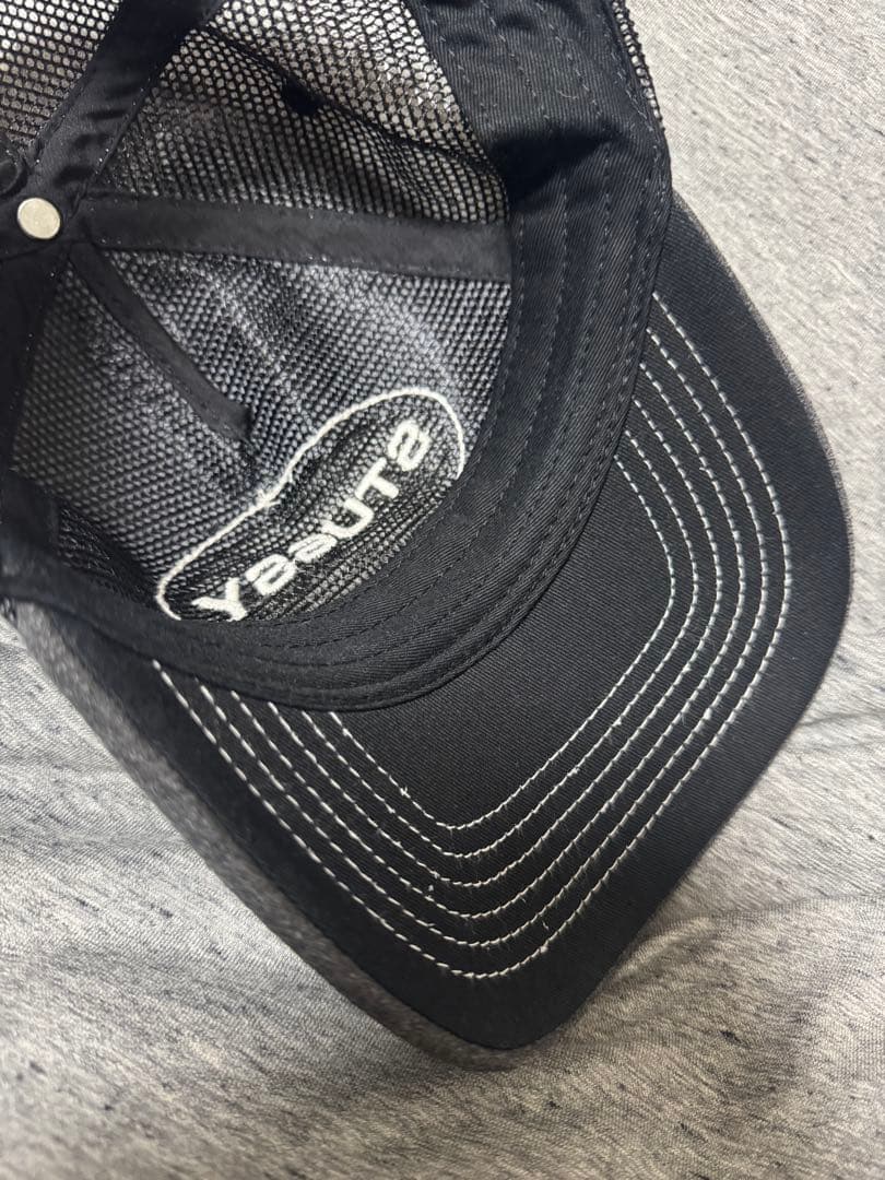STUSSY ブラック メッシュキャップ