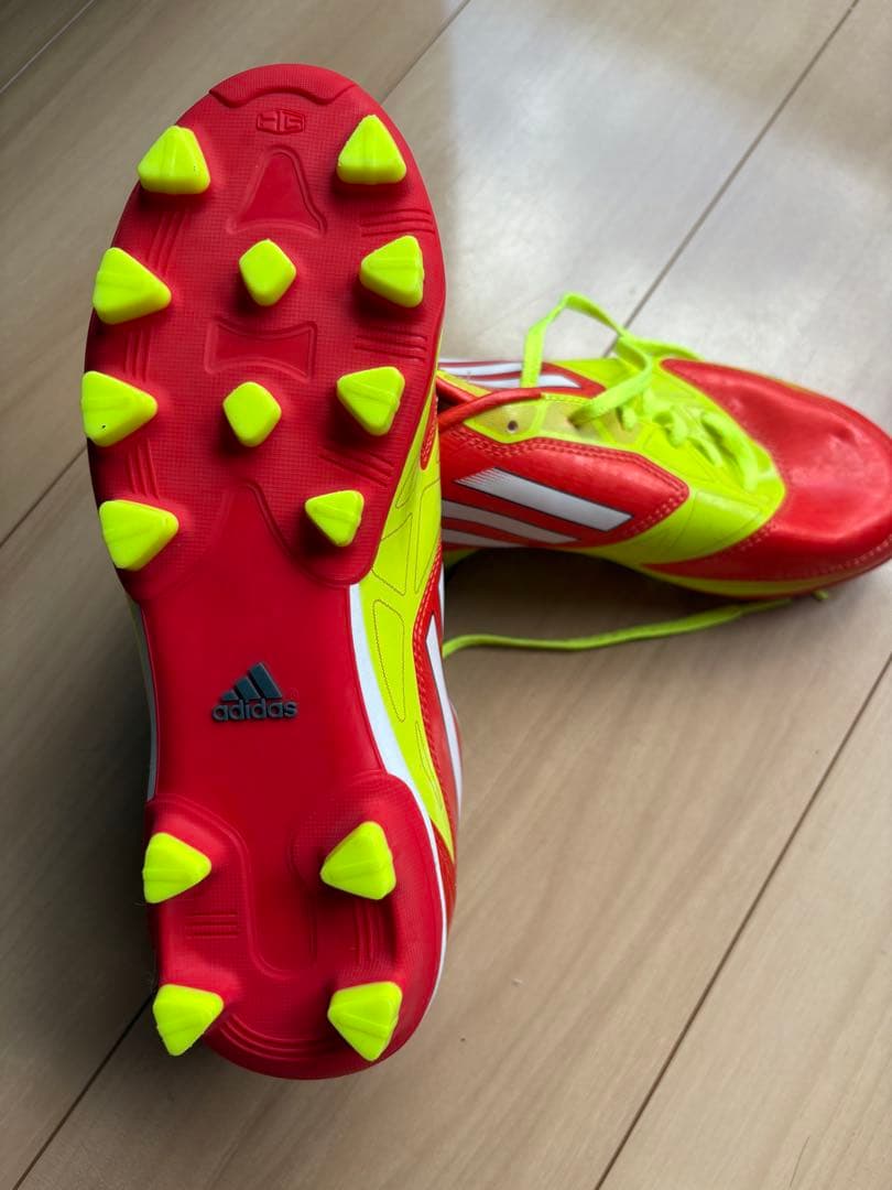 adidas F50 赤/黄 スパイクシューズ