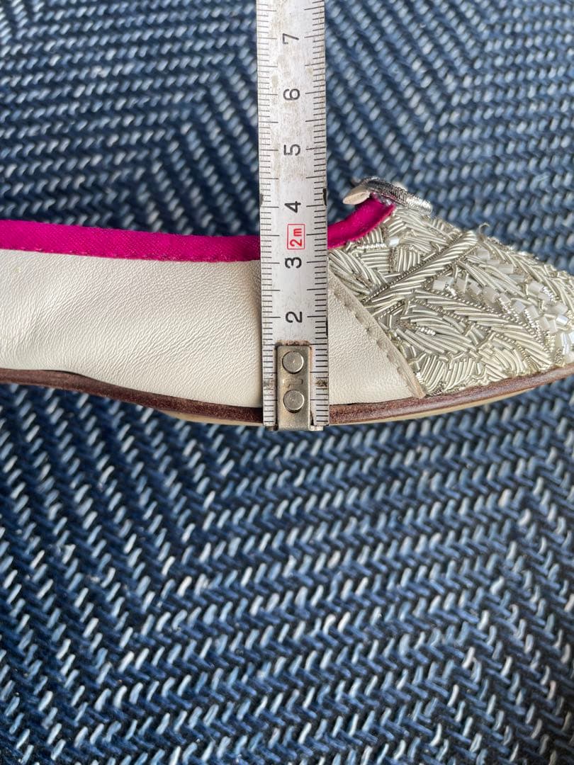 ミハエルカカリア フラットシューズ