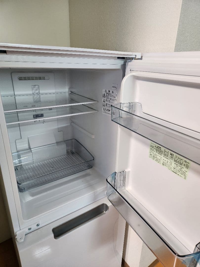 SHARP 冷蔵庫 SJ-GD15J ホワイト