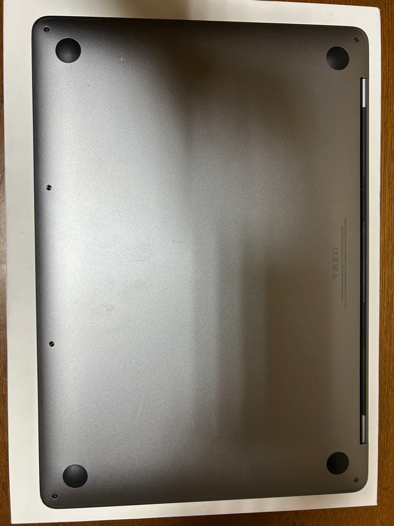 【今週まで】MacBook Pro 13 2020スペースグレー