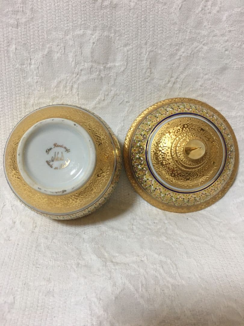 リキ(要プロフ確認) ベンジャロン焼き　タイ製 鯉の置物 花瓶 蓋付き湯の