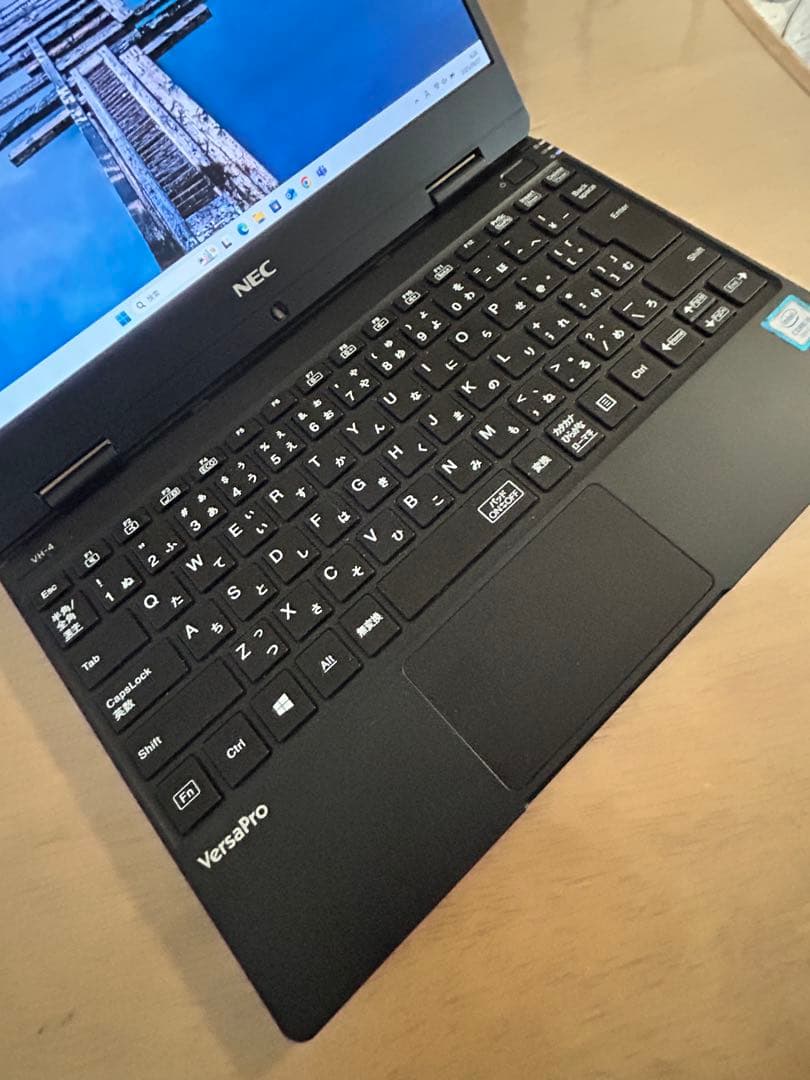美品 高性能ノートPC i5 第8世代 NEC versaPro VKT13H