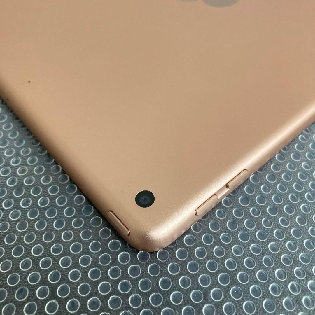 1081 電池ほぼ新品☆比較的綺麗☆iPad6第6世代32GB WIFIモデル☆