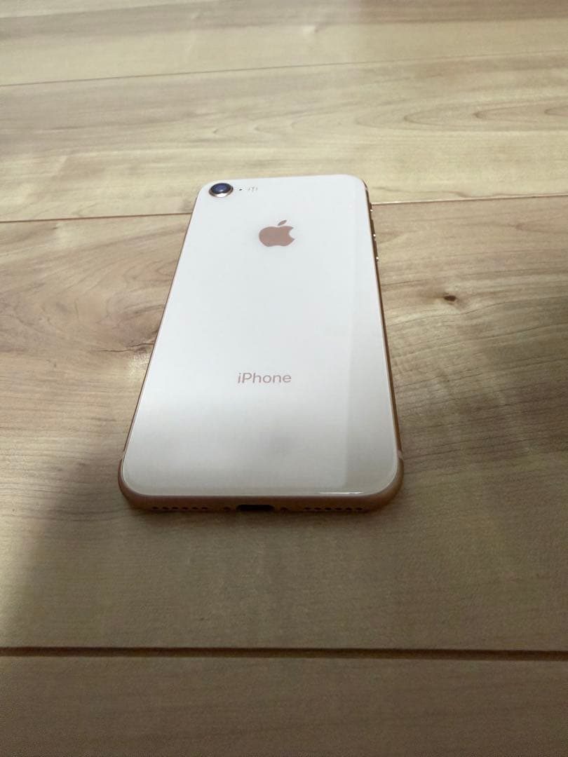 iPhone8 64GB ゴールド
