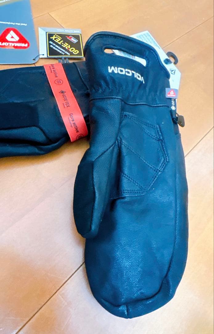 ボルコム VOLCOM グローブ SERVICE GORE-TEX Mサイズ