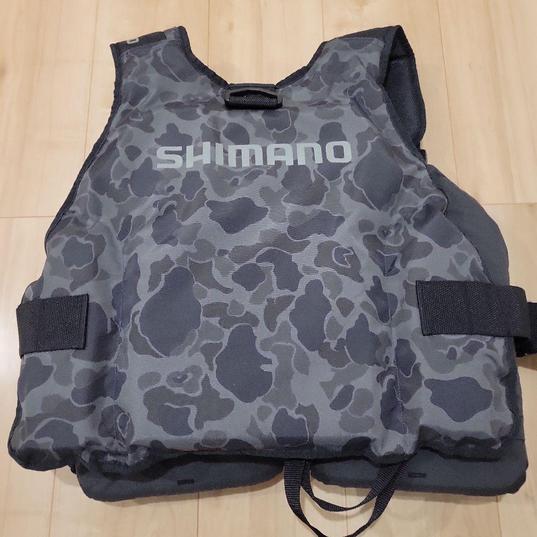 シマノ　VF-068T ゲームベストライト F グレーダックカモ