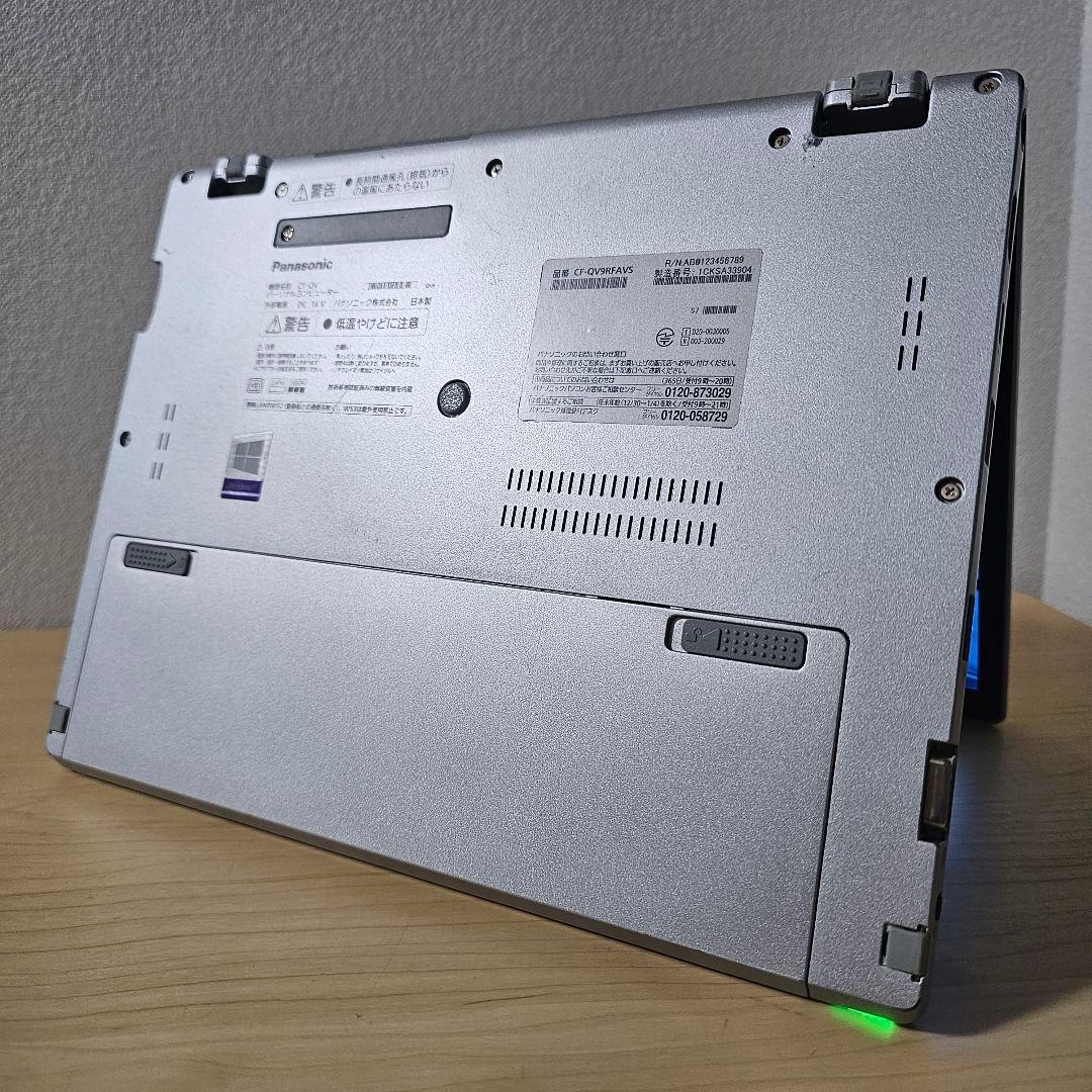 Panasonic CF-QV9／8GB／LTE／2in1