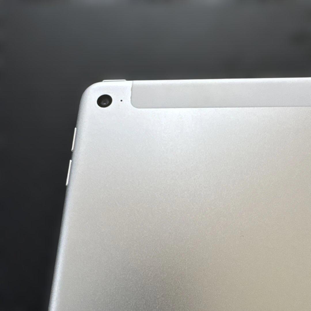 最終値下げ【美品】Apple iPad Air2シルバー 128GB本体