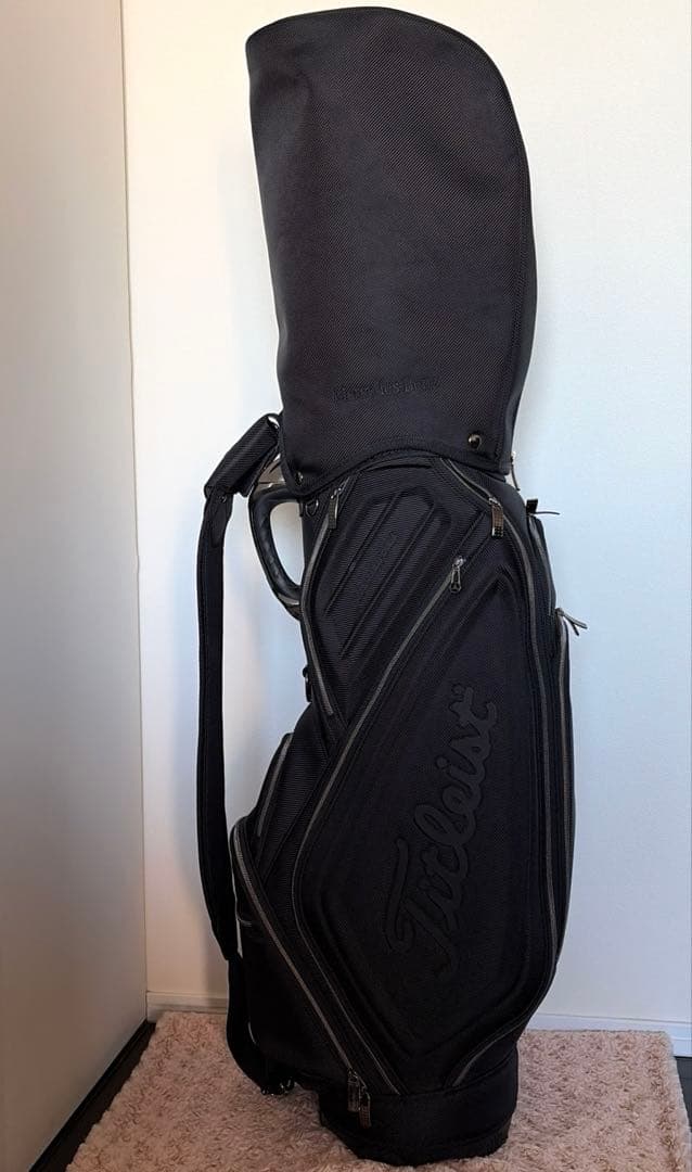【限定品】メルセデスベンツ　タイトリスト　ゴルフキャディバッグ