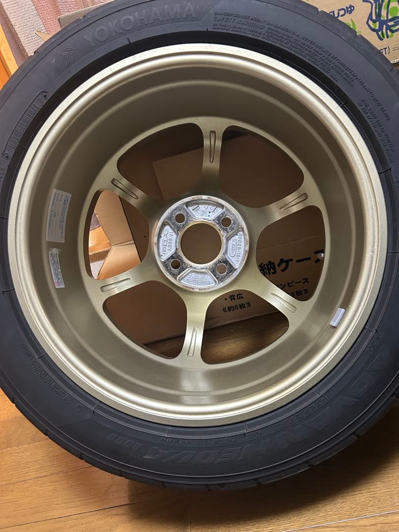 タイヤ・ホイール YOKOHAMA ADVAN Racing RG-D2/NEOVA AD09