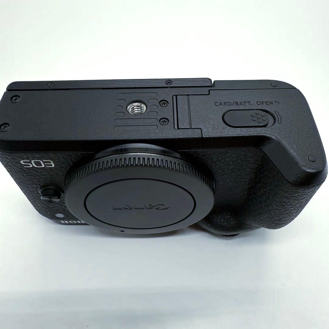 Canon EOS M6 Mark II ボディ　美品　★期間限定オマケ★