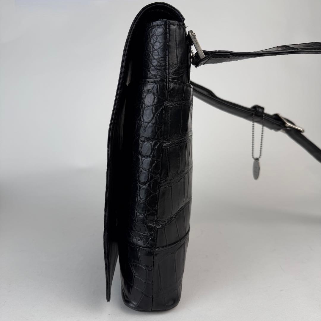 【未使用級】JRA認定 クロコダイル マット ショルダーバッグ 被せ ブラック