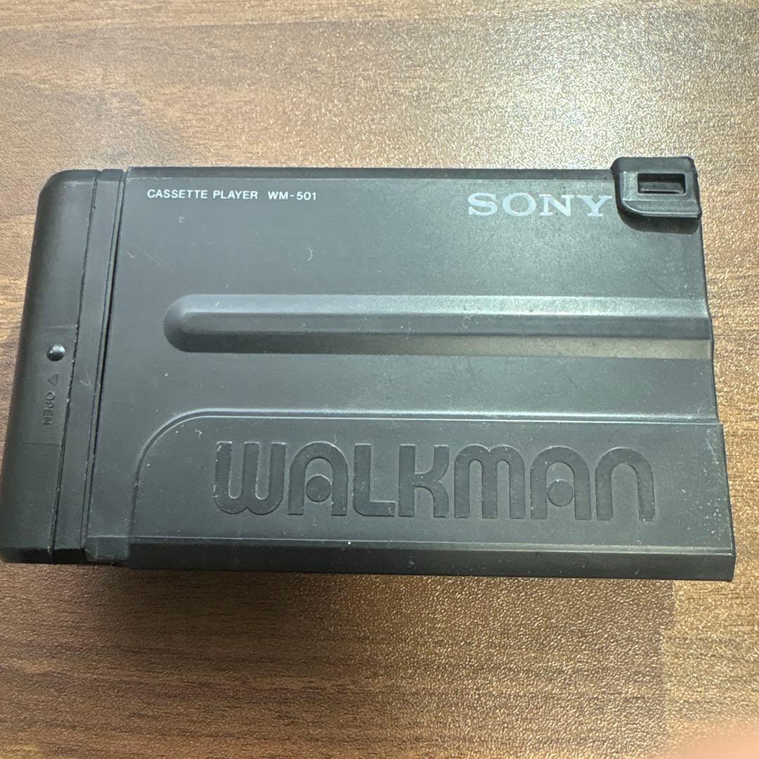 【SONY】ジャンク　WALKMAN WM-501 ウォークマン　ソニー　レトロ