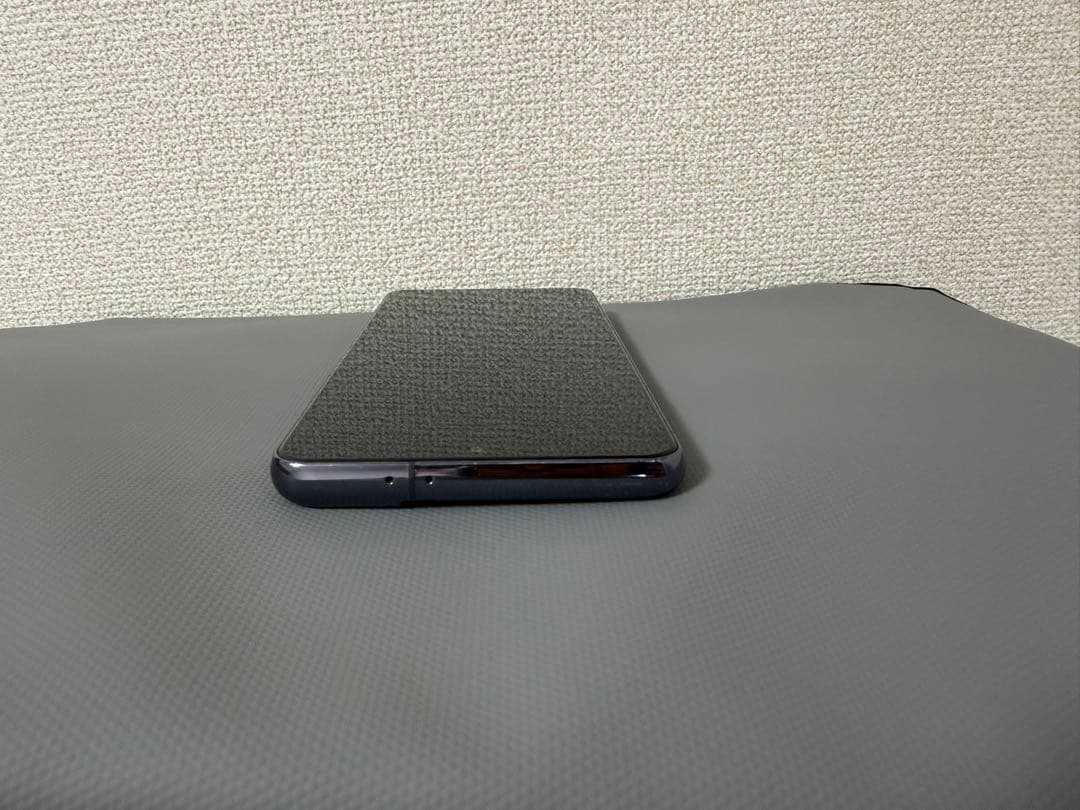 docomo Galaxy S21 5G グレー