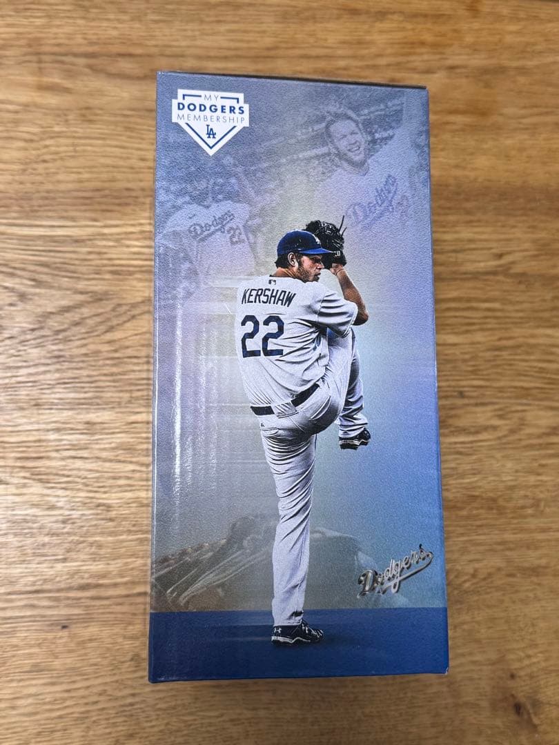 激レア　カーショー 3000奪三振 ボブルヘッド　プラチナ　年間シート保持者のみ