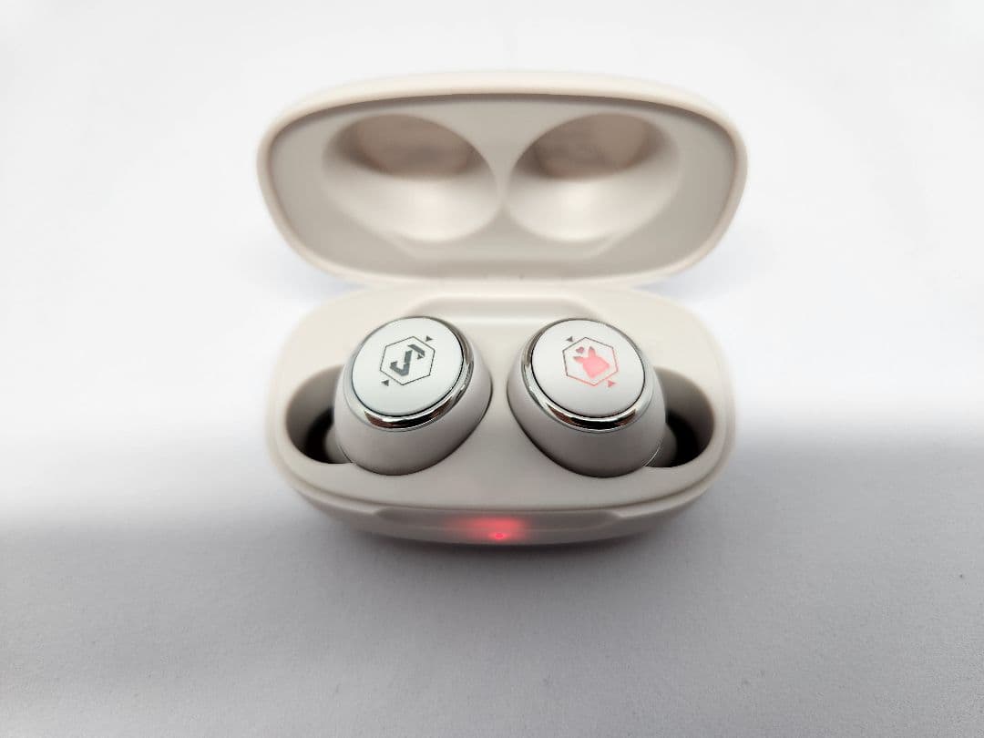 ブルーアーカイブ アロナ ワイヤレスイヤホン AOW01