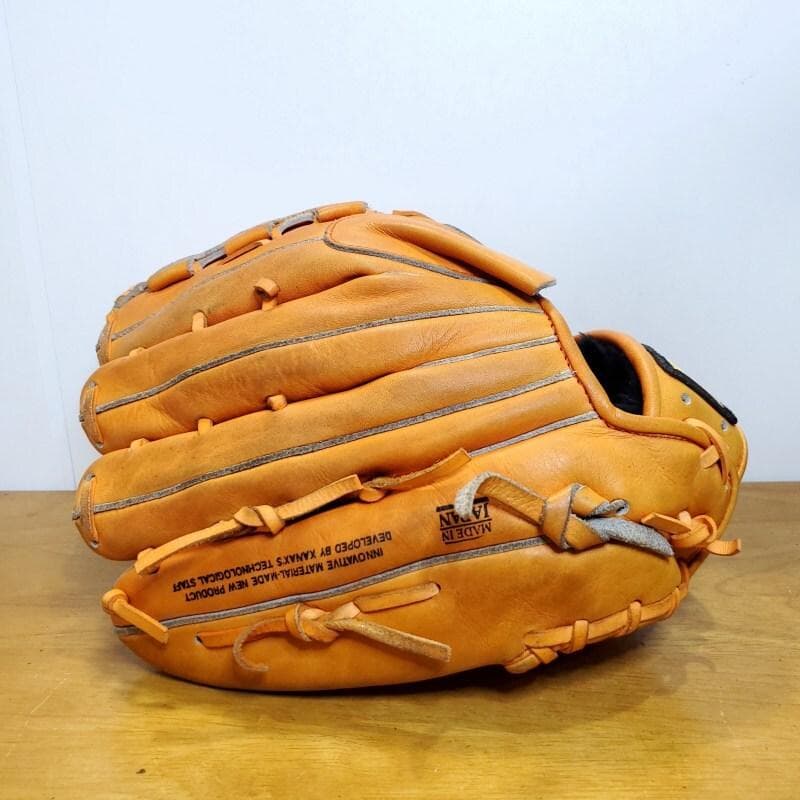 ザナックス 藤川球児モデル 日本製 本人同様 本塁打厳禁 投手用 軟式グローブ