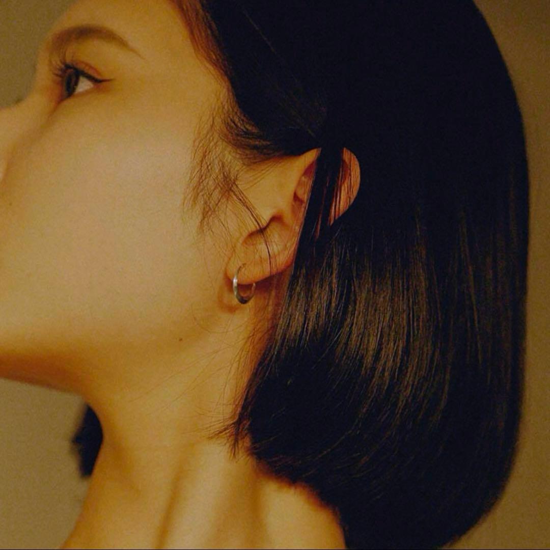 SYMPATHY OF SOUL ムーンフープピアス - M -