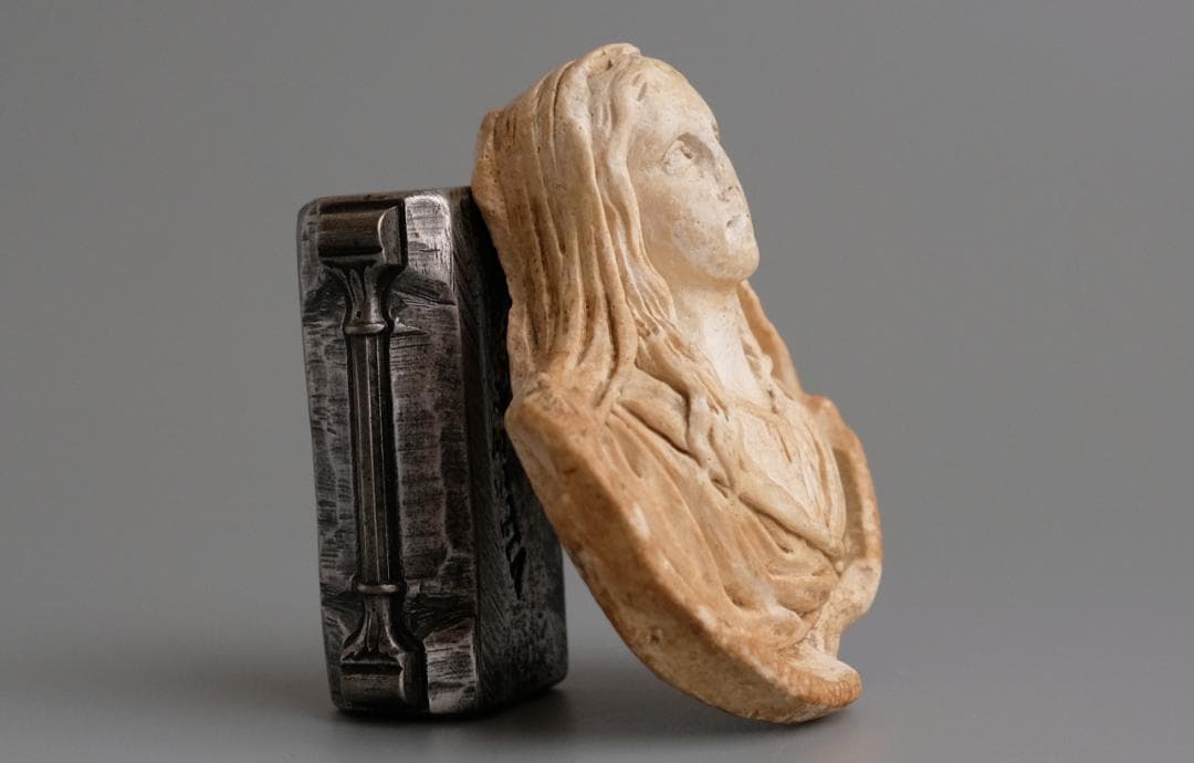 聖母彫刻、西洋彫刻、 アンティーク雑貨 ヨーロッパ