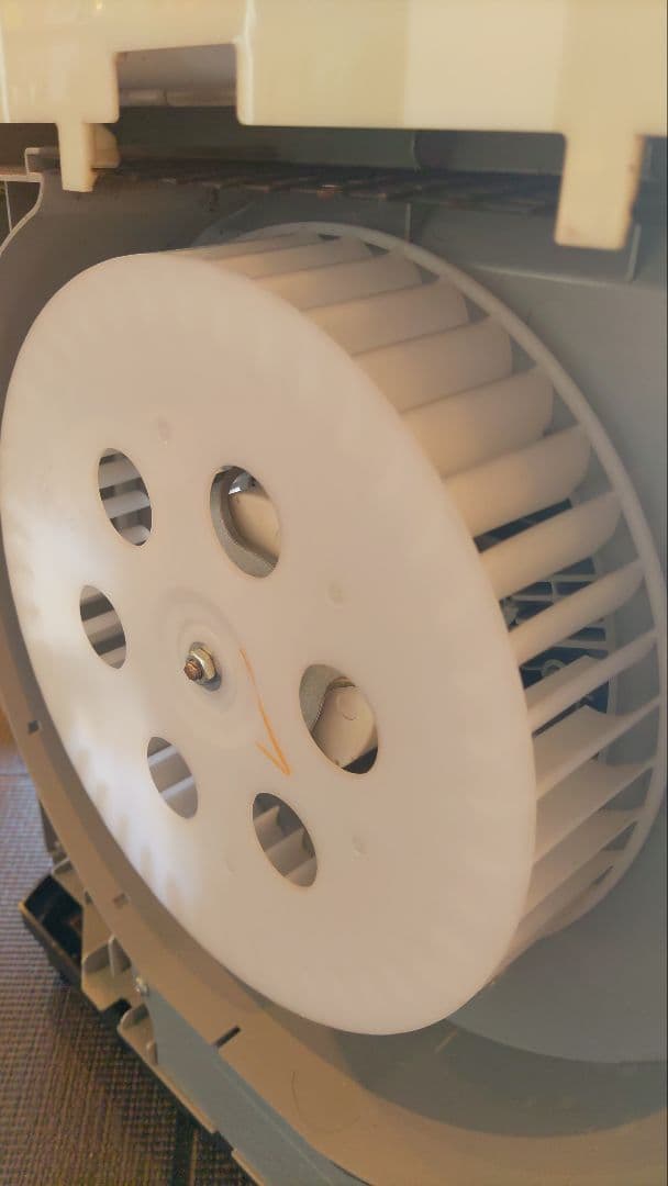 三菱 2017年製 衣類乾燥除湿機 MJ-100MX-W ホワイト