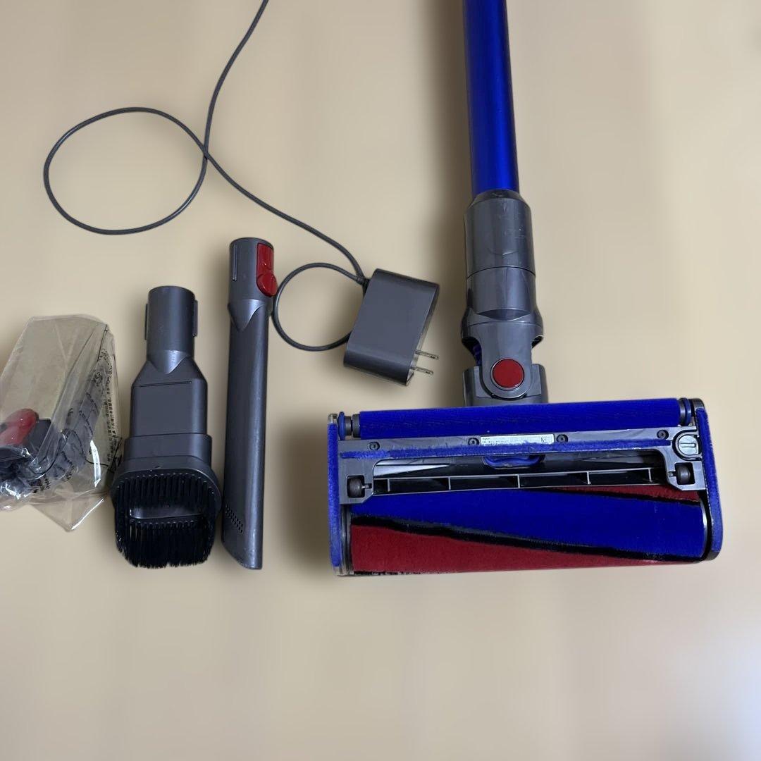 応価格相談　Dyson V10 充電器 隙間ノズル ブラシヘッド