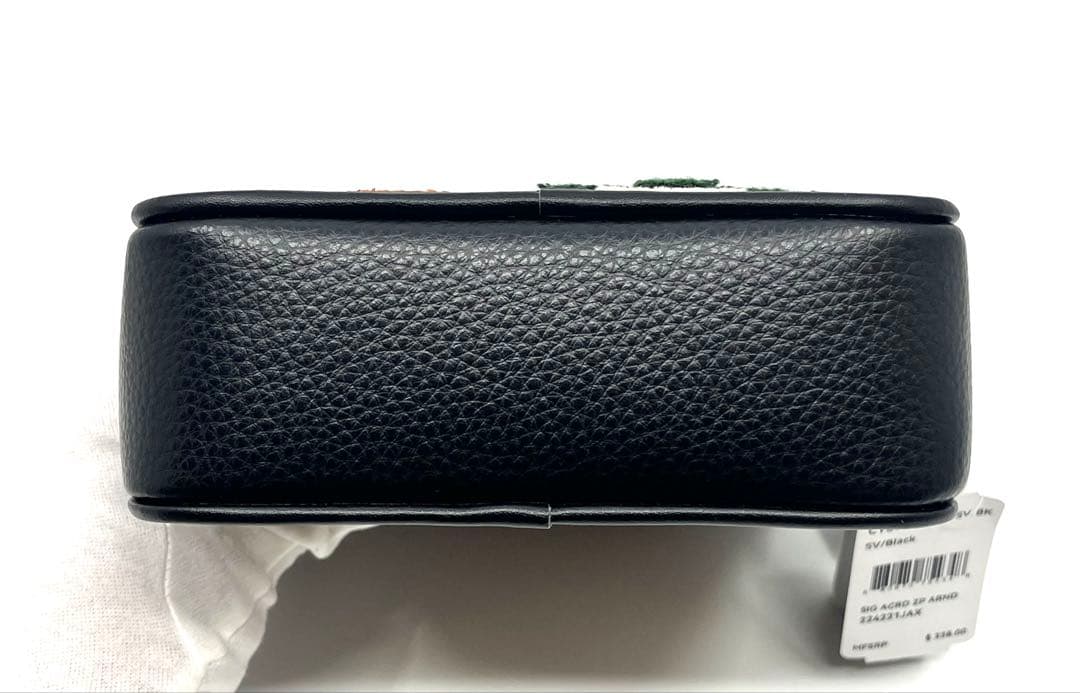 【新品・未使用】COACH サリバン クロスボディ シグネチャー