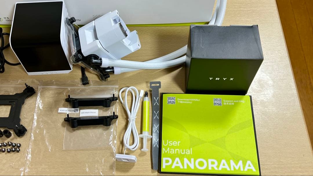 TRYX Panorama 360 ホワイト 6.5インチ AMOLEDクリーン
