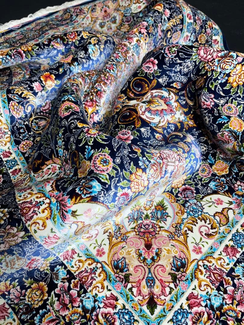 最高級 ペルシャ絨毯シルク イラン クム産 約225万ノット102×153cm