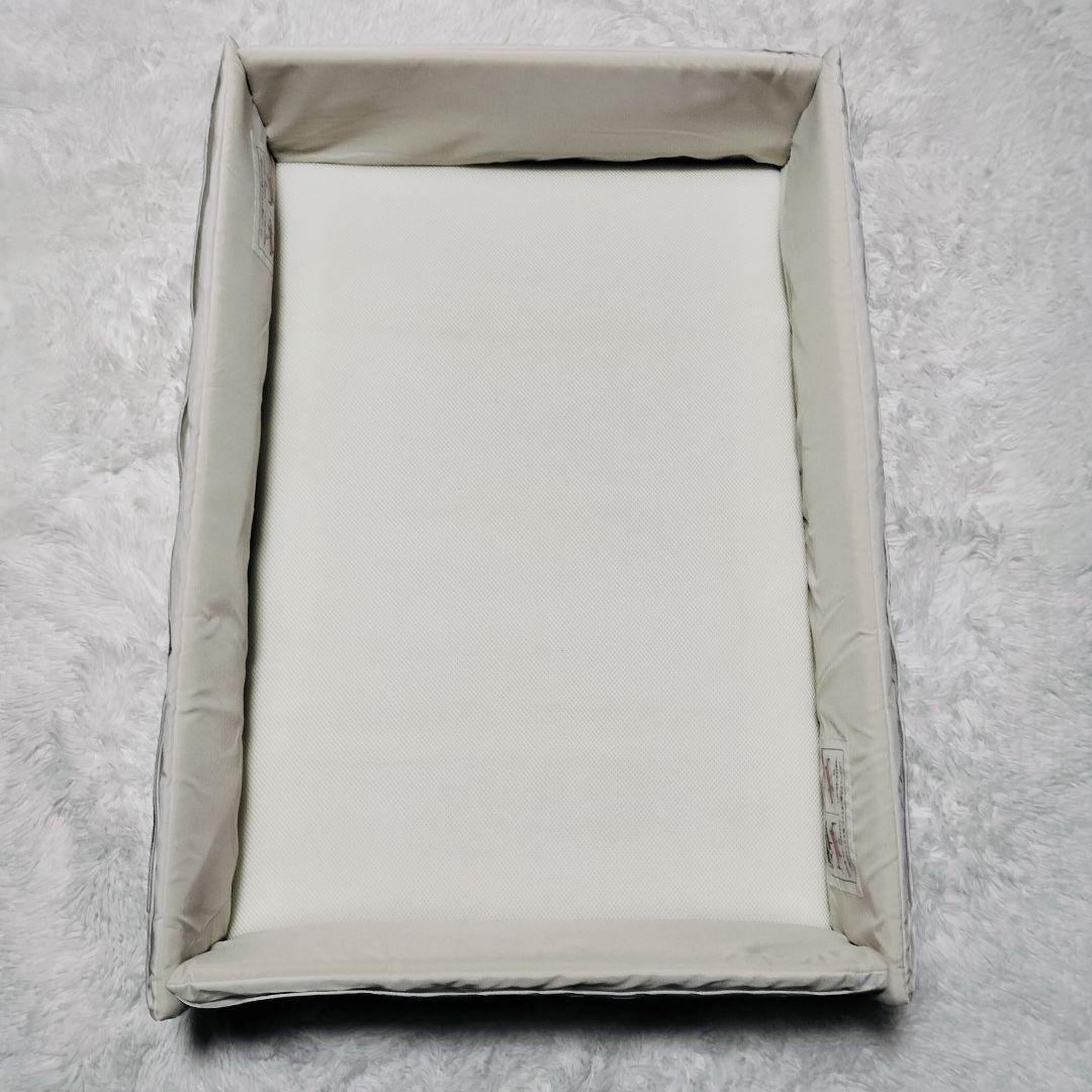 美品 Aprica ココネルエアー ベビーベッド アップリカ 折り畳み 収納袋付