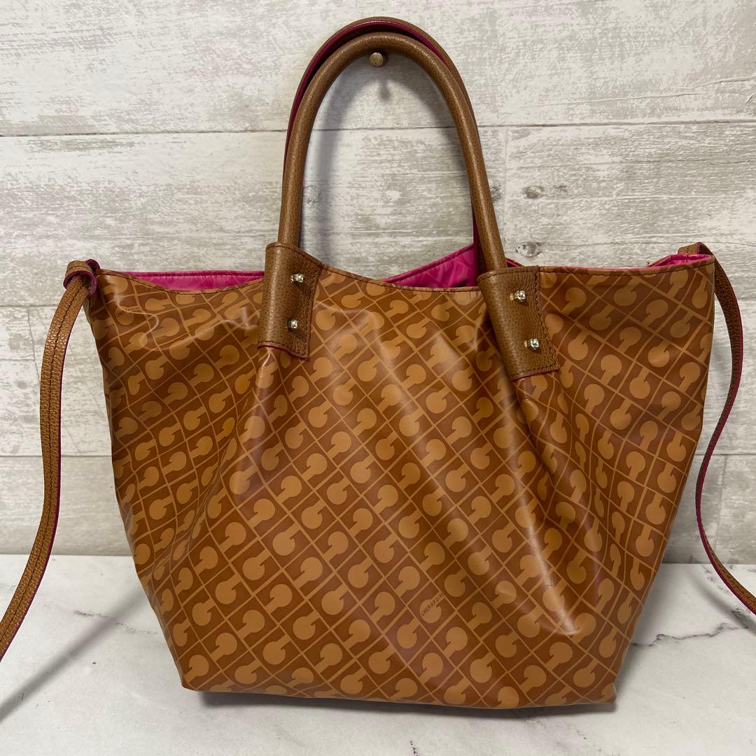 美品　GHERARDINI レザートートバッグ ブラウン　ピンク　リバーシブル