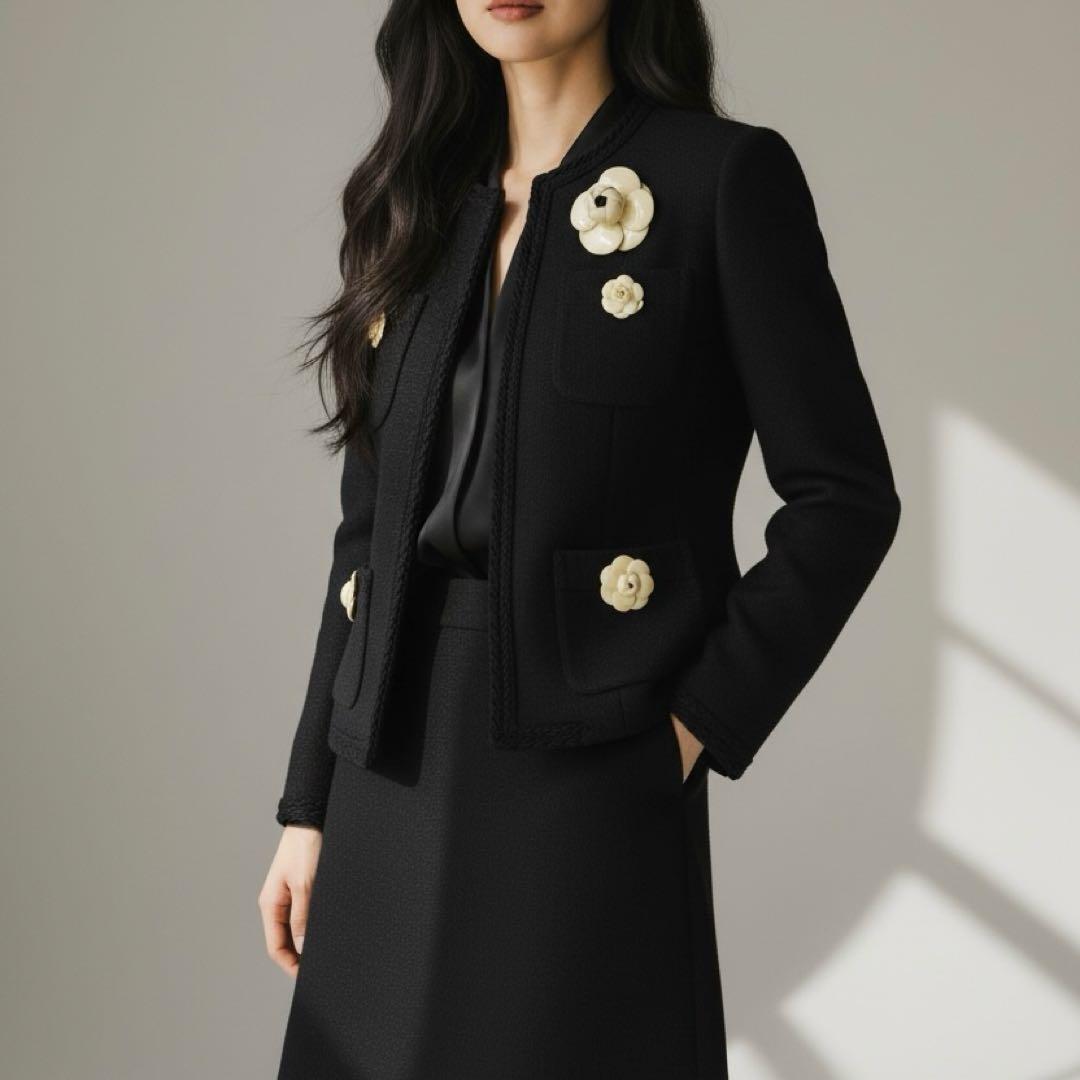 【超希少】シャネル ブローチ カメリア 02P メタル アイボリー ココマーク