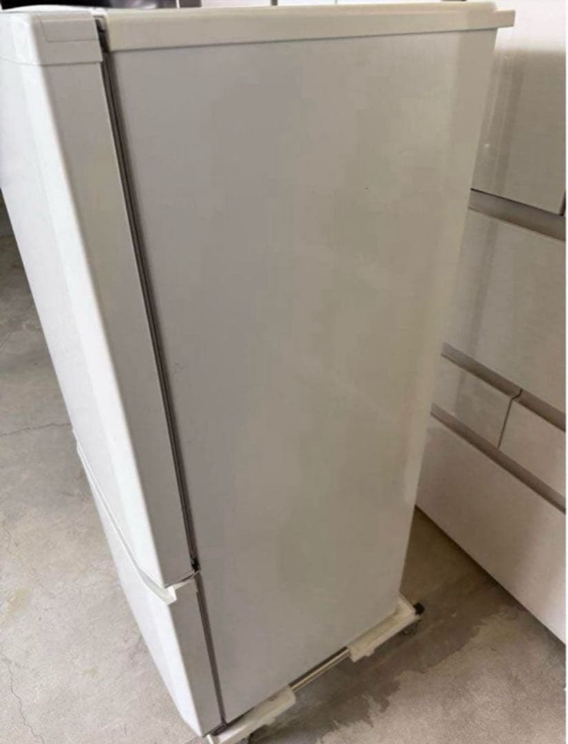 2017年式 146L 三菱 冷蔵庫 MR-P15EC-KW