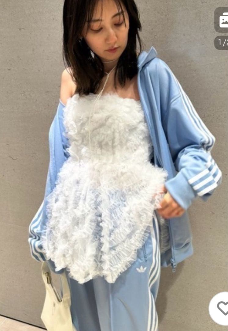 snidel ペプラムチュール刺繍TOPS ブラウス