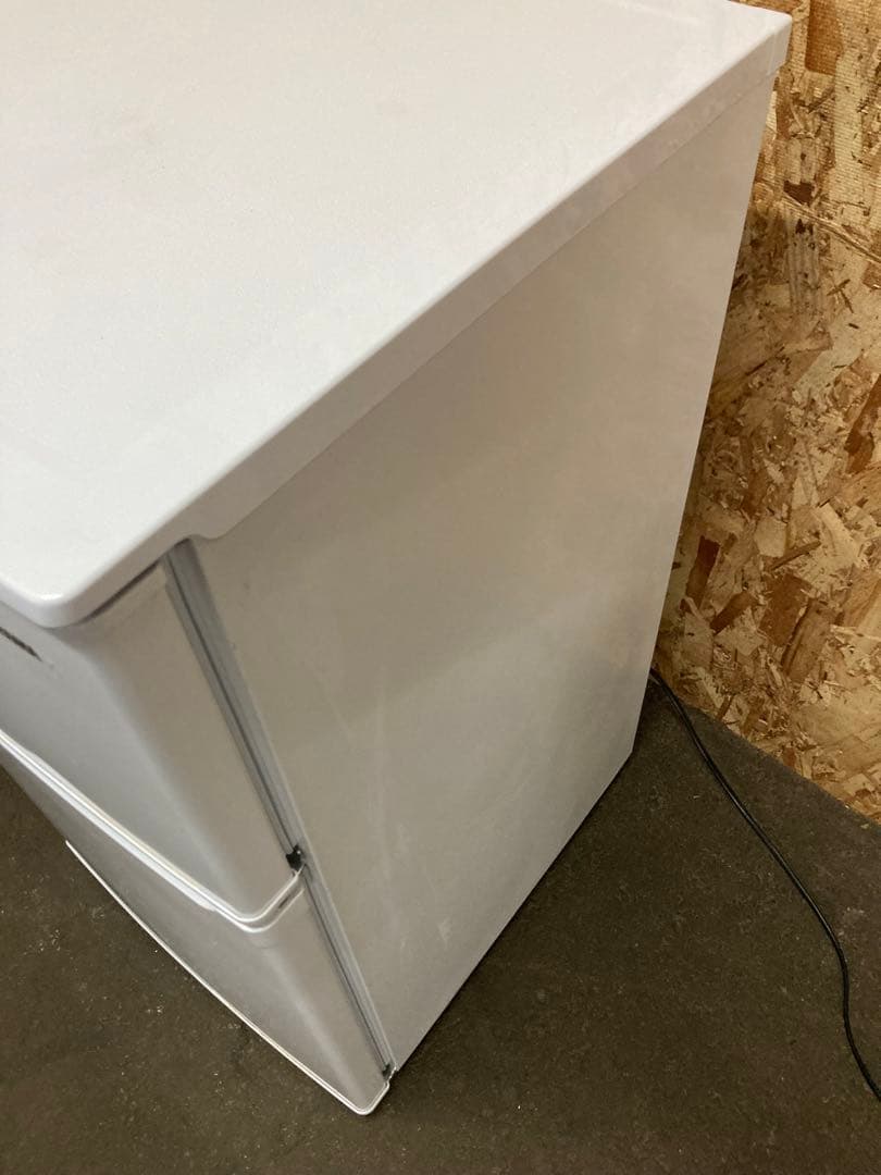 冷蔵庫 アイリス　一人暮らし 冷凍冷蔵庫 90L ノンフロンIRSD-9B-W