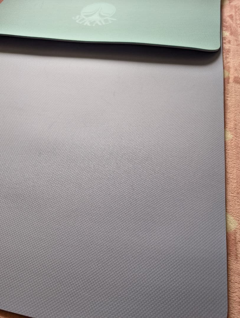 SUKALA リバーシブルヨガマット 145cm×61cm 4mm厚　ケース付