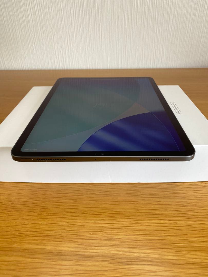 iPad Pro 11インチ　未使用に近い　iPad本体　Aランク