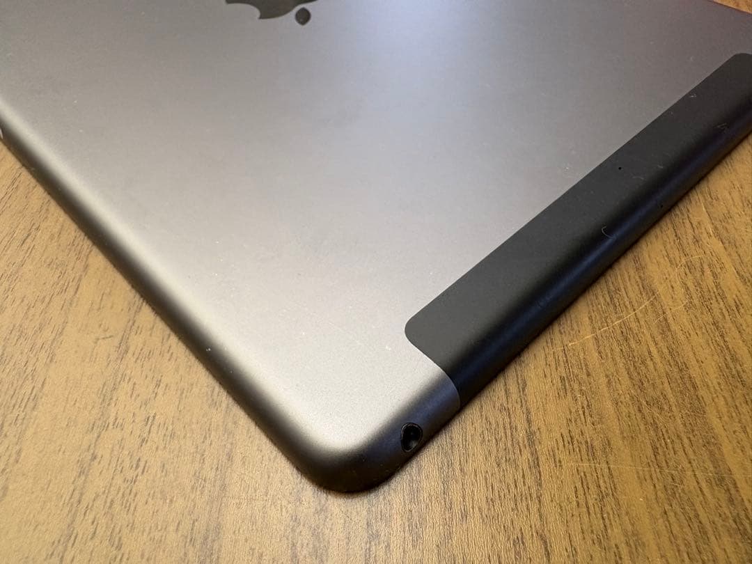 Apple iPad 10.2 第7世代 Wi-Fi+Cellular 32GB